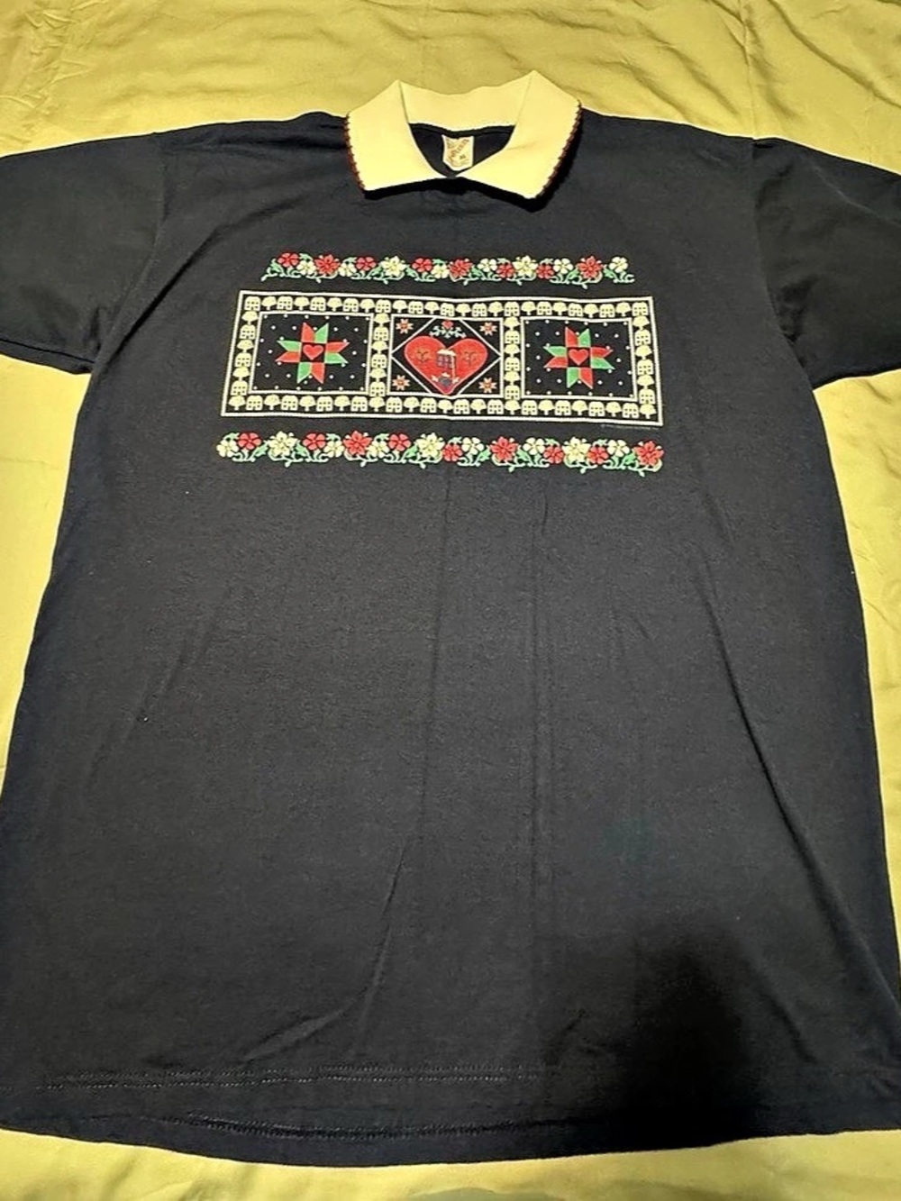 Vintage Jerzees Made USA XL Floral Folk Art Collared T Shirt Polo Graphic